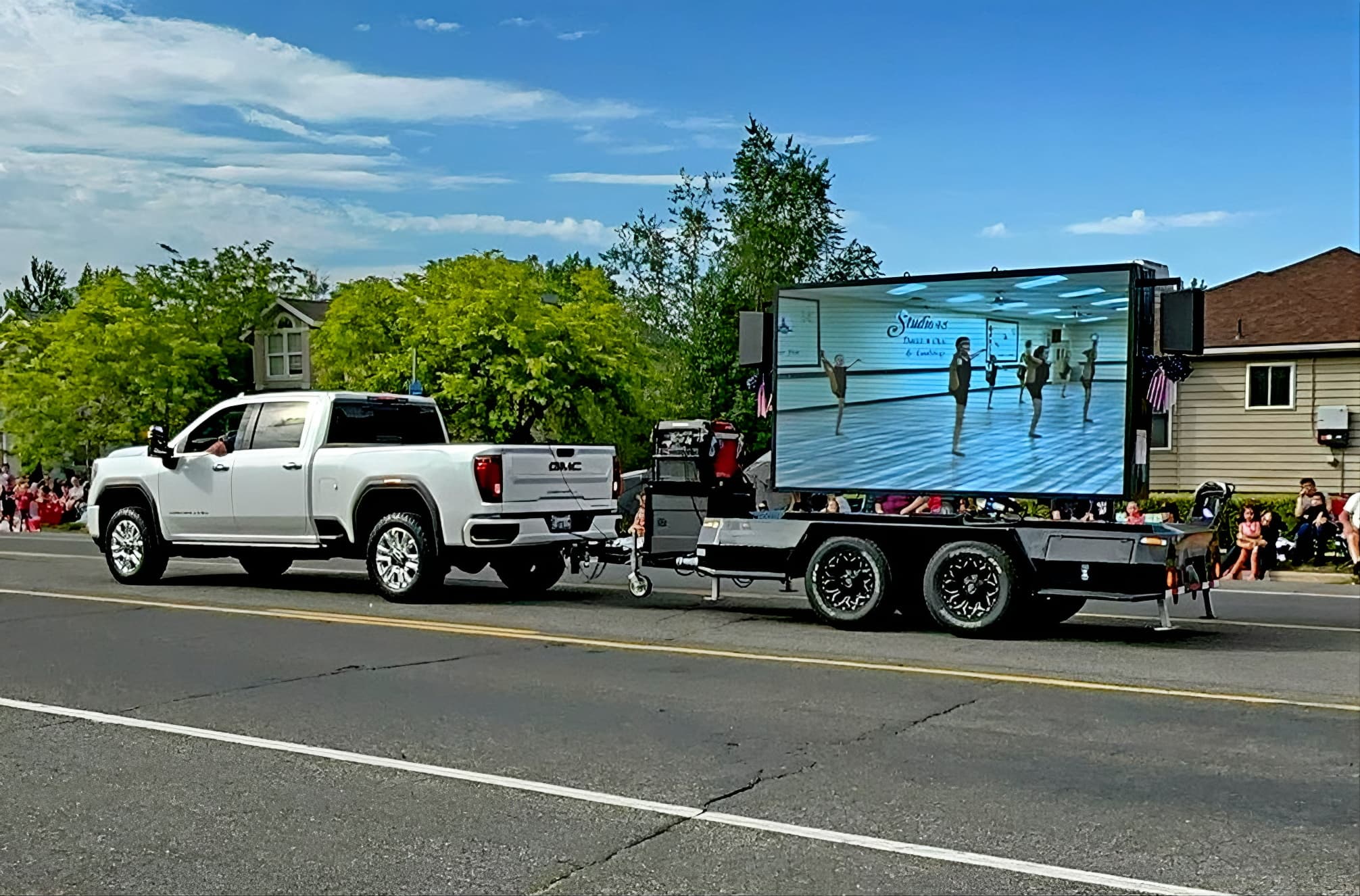 Business advertising with LED sign - Slide 1